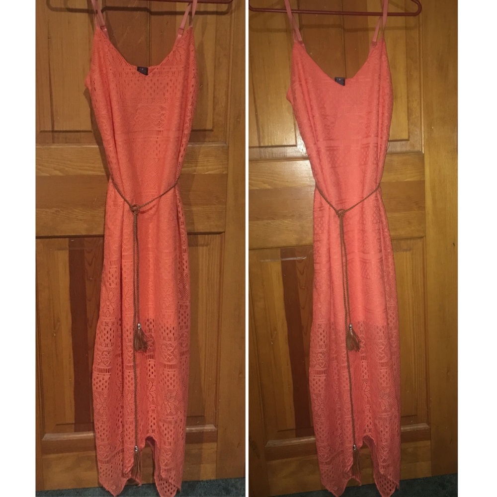 NEW WITH TAGS. RUE21 PEACH MAXI DRESS